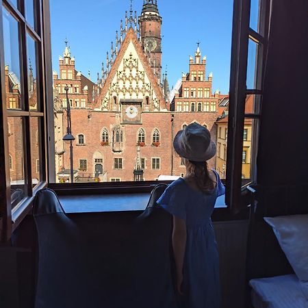 Rynek 30 Hostel Вроцлав Екстер'єр фото