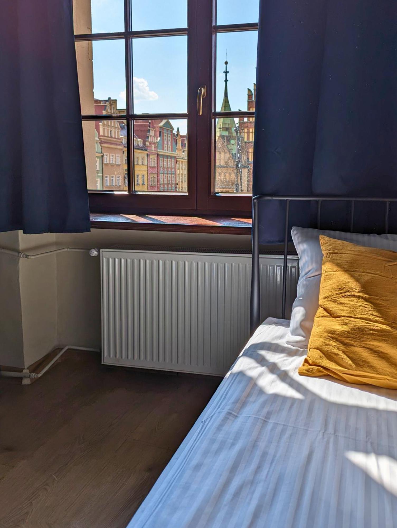 Rynek 30 Hostel Вроцлав Екстер'єр фото
